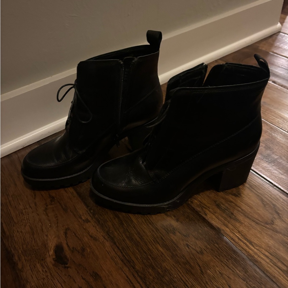 Vagabond Black Laceup Boots